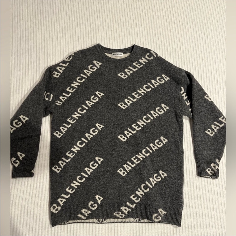 Authentic Balenciaga Black and White Logo Crewneck Sweater